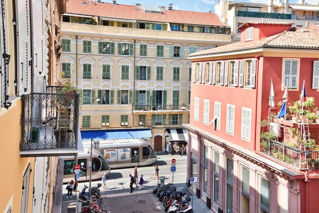 Very Nice 2P With All Comfort, City Center Ac/Wifi Buitenkant foto